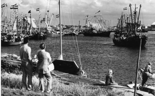 Foto: Stichting Âld Makkum. Vlootschouw 1970